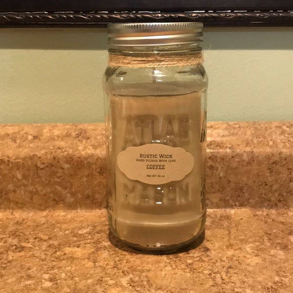 One (1) 24oz Coffee Scented Candle - Picture 2 of 2